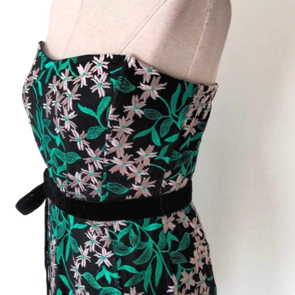 FATE Dress - Picture 9 of 12